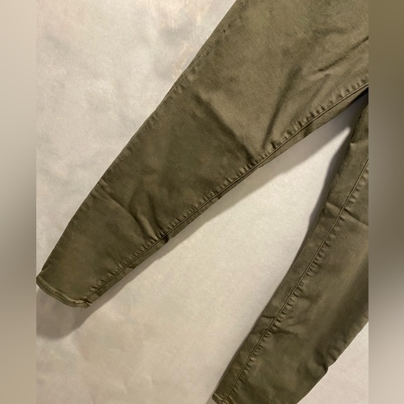 Olive Green Women's Jeans 12 NWT Amazon Basics - Picture 4 of 7